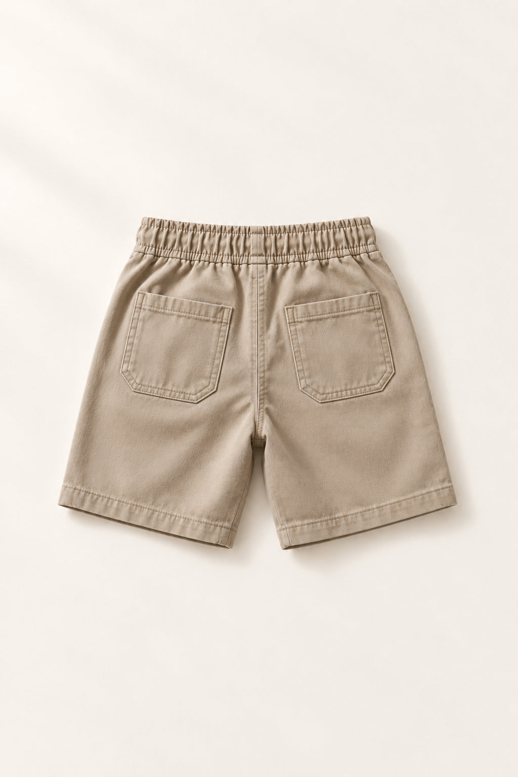Fieldtrip Pull-on Shorts in Pebble