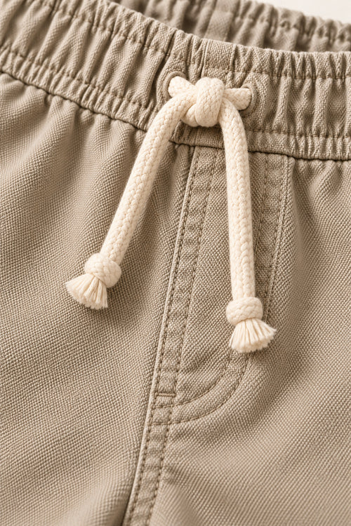 Fieldtrip Pull-on Shorts in Pebble