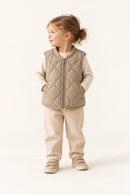 Linden Gilet in Pebble